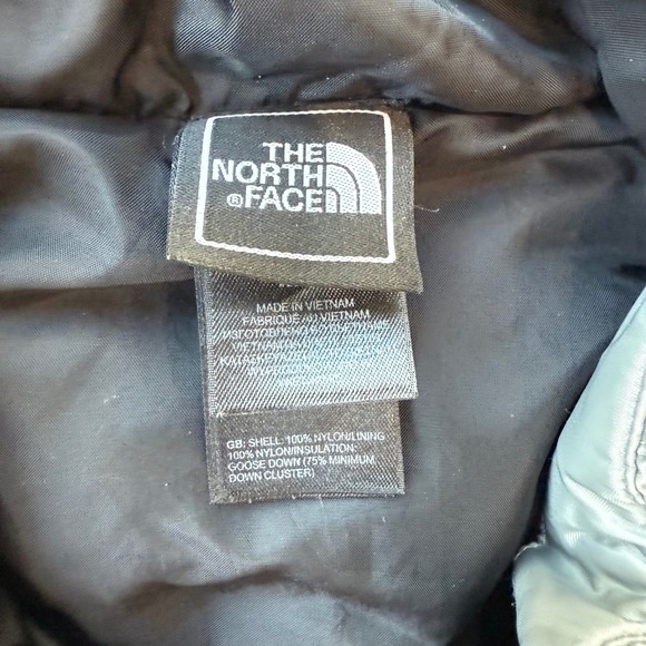 The North Face Womens Down Puffer Jacket 550 Fill Silver Coat Medium - Picture 8 of 10